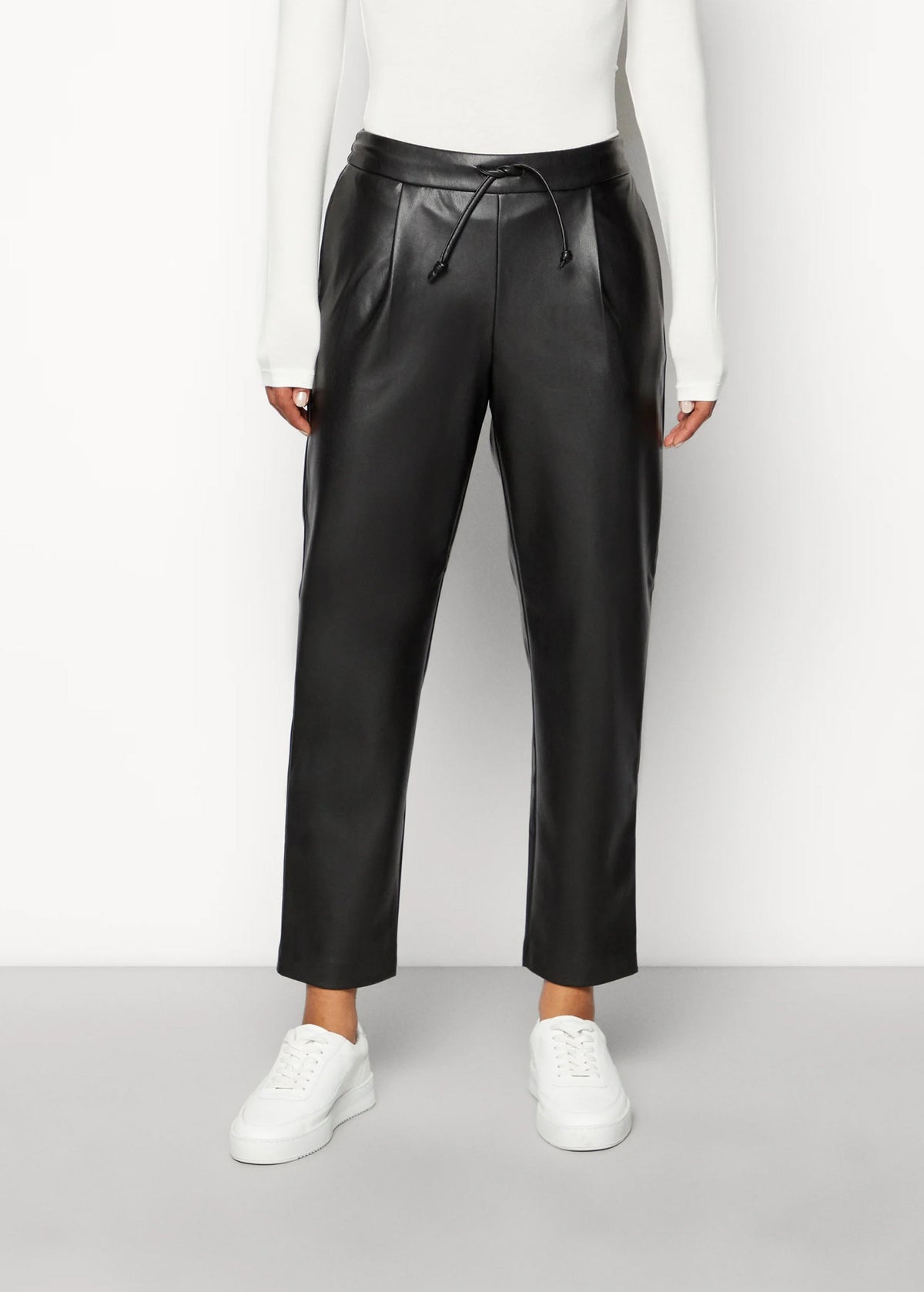 Image for Women's Plain Leather Pants,Black