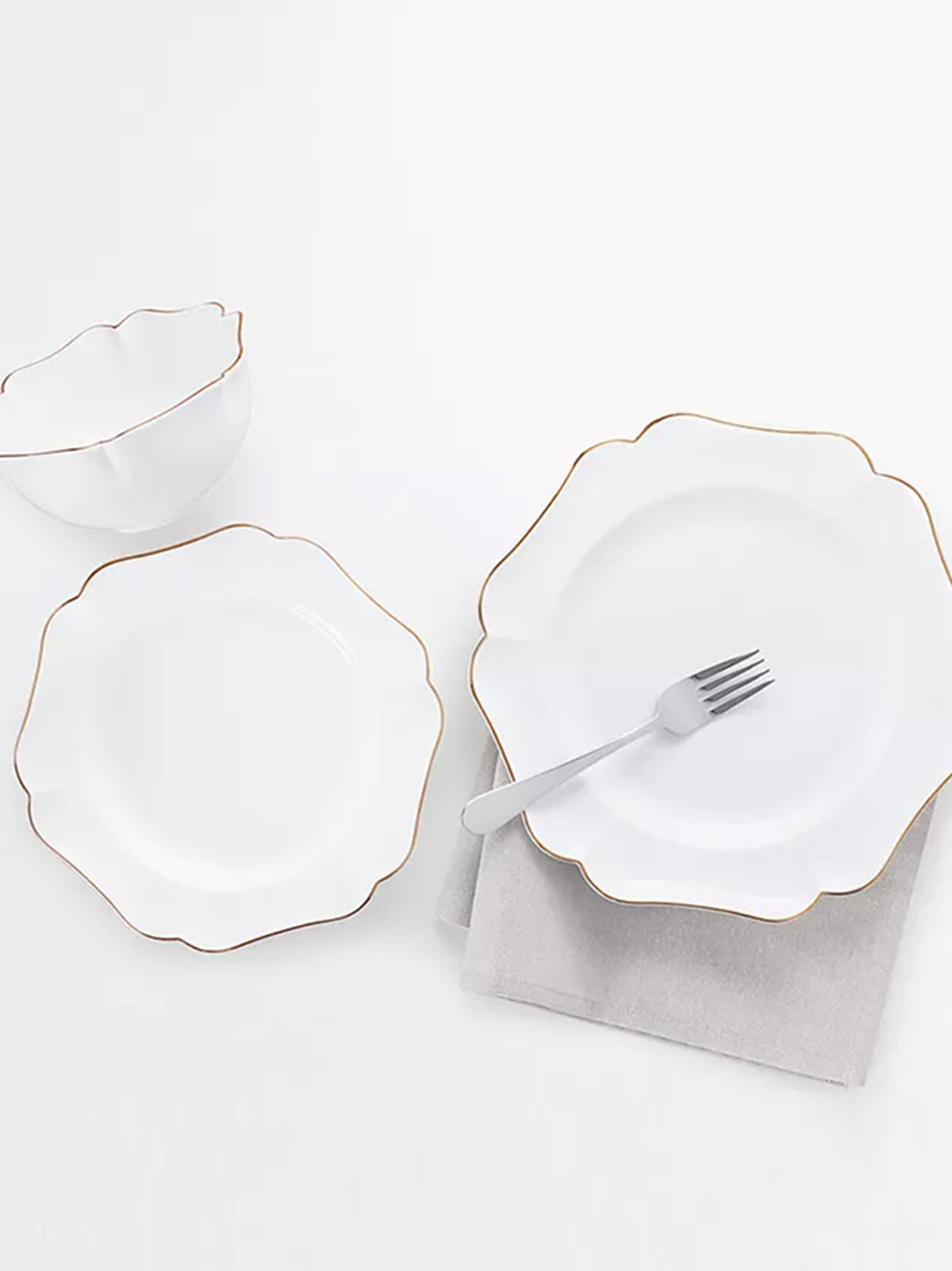 Dinnerware Set