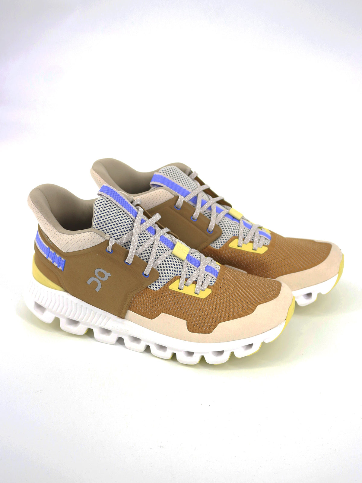 Image for Men's Textured Sneakers,Brown