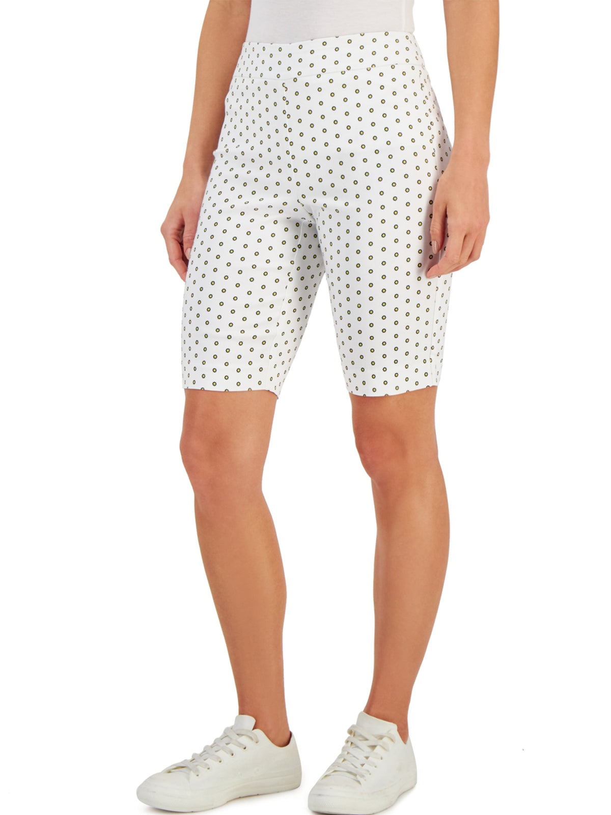 Image for Women's Patterned Short,White