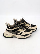 Image for Men's Textured Running Shoes,Beige/Black