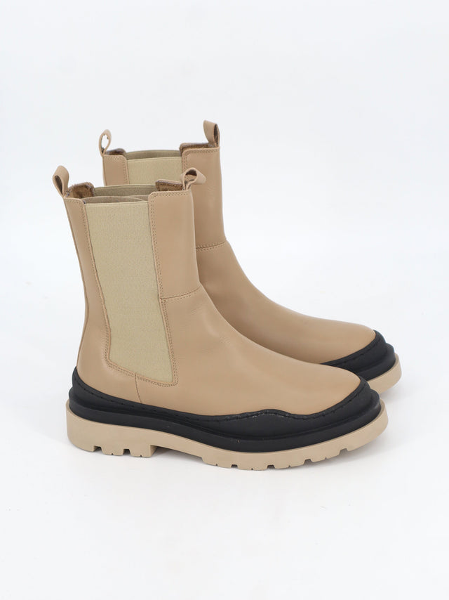 Image for Women's Plain Leather Ankle Boots,Beige