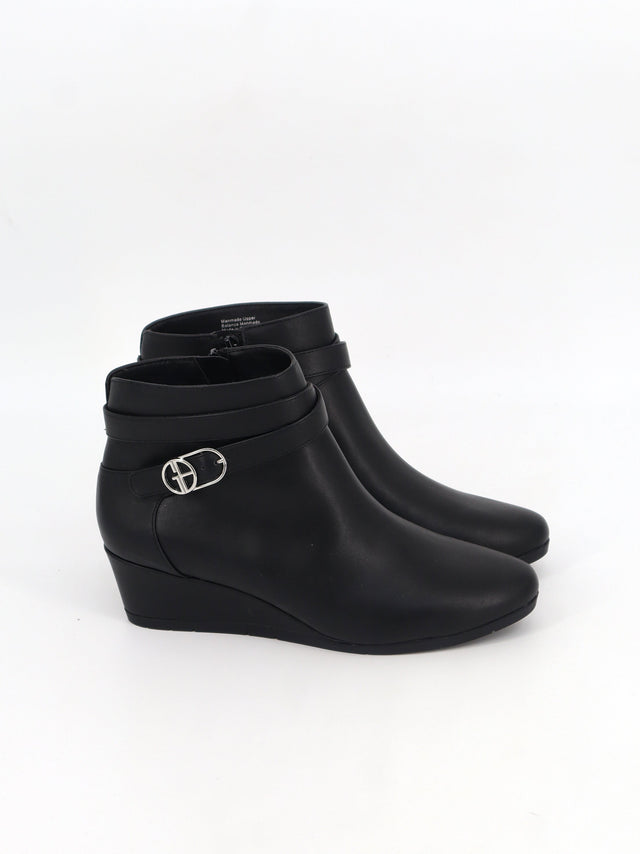 Image for Women's Plain Leather Ankle Boots,Black