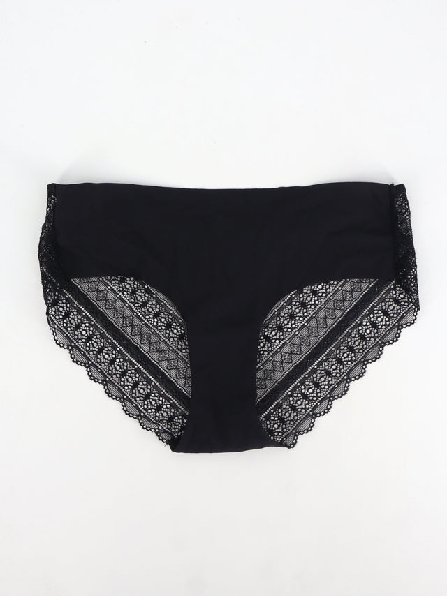 Image for Women's Lace Thong,Black