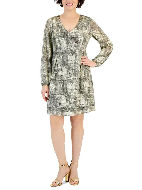 Image for Women's Metallic Shift Dress,Gold