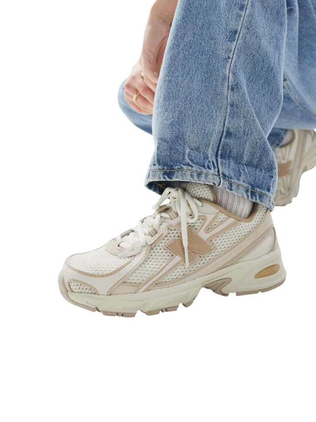 Image for Women's Textured Running Shoes,Light Beige
