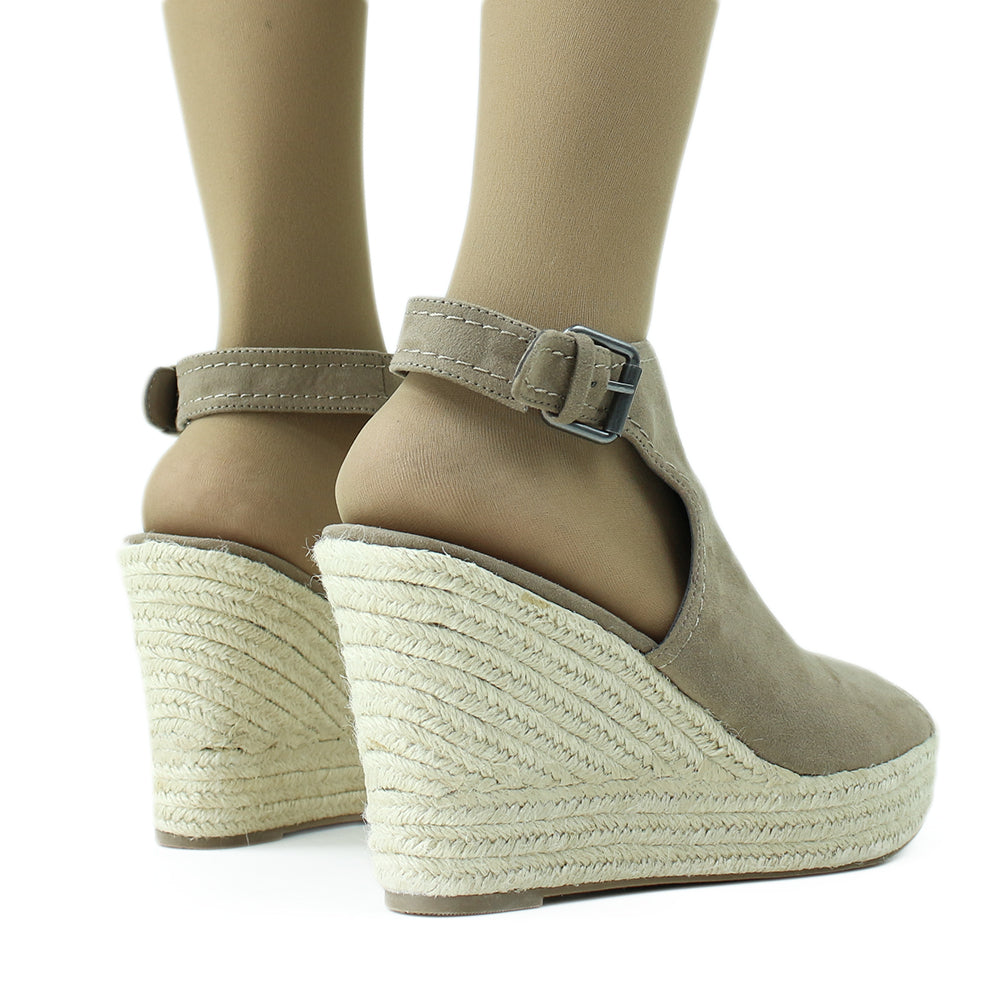 Image for Women's Faux Suede Wedge Sandal,Greige